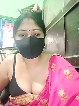 Snapshot of Pinki-girl chatting on 04-20-26, 07:00 Pinki-girl online show from 04-20-26, 07:00