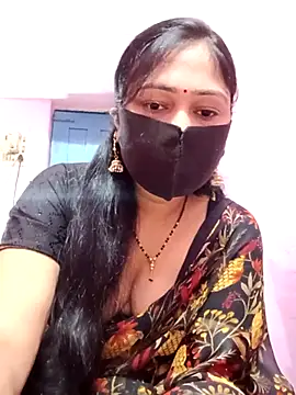 Snapshot of Pinki-girl chatting on 05-12-26, 04:42 Pinki-girl online show from 05-12-26, 04:42