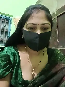 Snapshot of Pinki-girl chatting on 06-11-26, 04:09 Pinki-girl online show from 06-11-26, 04:09