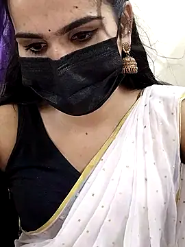 Snapshot of Shakshana-queen chatting on 04-05-26, 10:22 Shakshana-queen online show from 04-05-26, 10:22