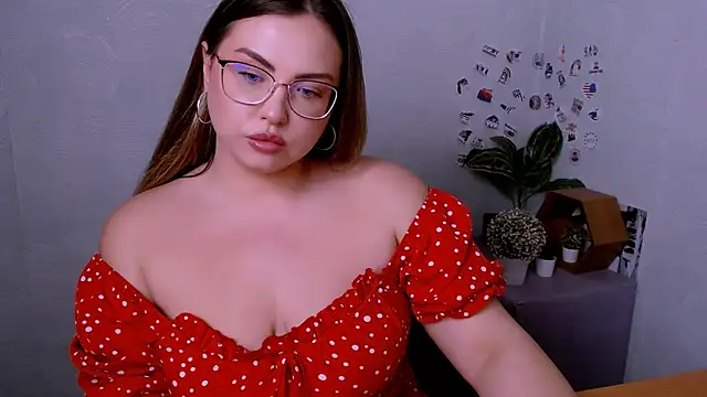 AminaSoul  online show from 04-08-26, 01:12