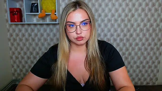AminaSoul  online show from 05-25-26, 01:21