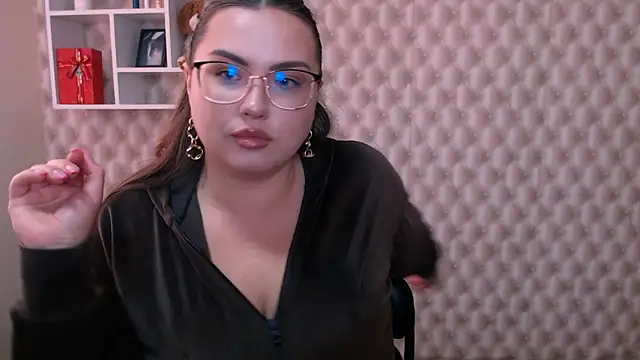 AminaSoul  online show from 04-02-26, 07:48