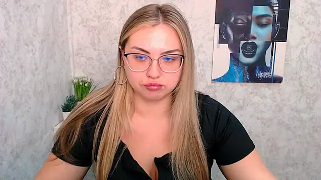 AminaSoul  online show from 04-24-26, 06:59