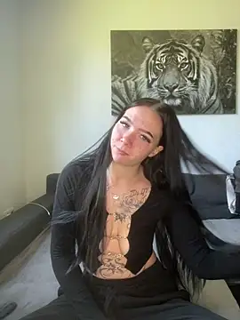 zoeelinks online show from 04-08-26, 09:44