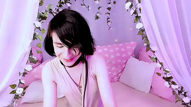 Snapshot of Micke_Dio chatting on 04-18-26, 09:11 Micke Dio online show from 04-18-26, 09:11