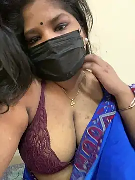 Snapshot of Shalu_naughty69 chatting on 06-27-26, 03:56 Shalu naughty69 online show from 06-27-26, 03:56