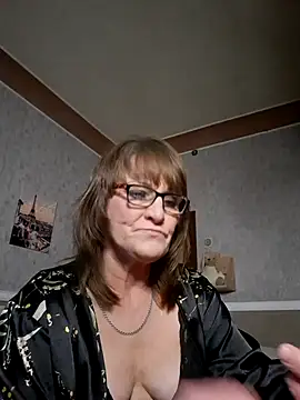 Manulyonok511 online show from 04-10-26, 03:02