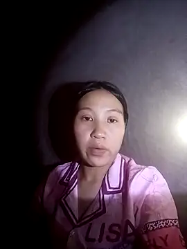 lucynguyen2 online show from 04-03-26, 03:18