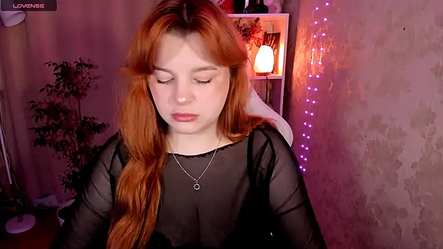 Lizzie sun online show from 04-24-26, 10:17