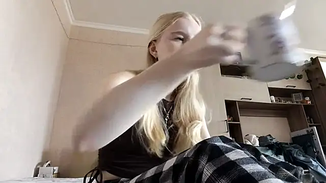 ForwentSeat online show from 04-09-26, 07:03