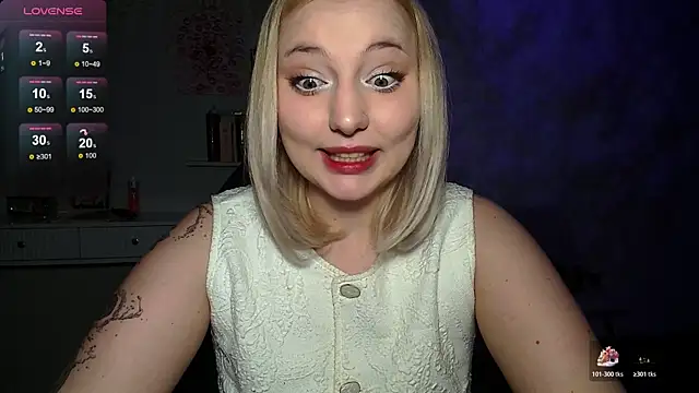 Snapshot of SW_K1RA1 chatting on 04-27-26, 08:29 SW K1RA1 online show from 04-27-26, 08:29