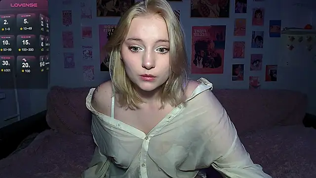 Snapshot of SW_K1RA1 chatting on 04-06-26, 05:25 SW K1RA1 online show from 04-06-26, 05:25