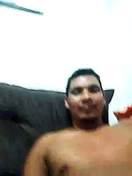 Cristiantx0909 online show from 05-01-26, 04:39