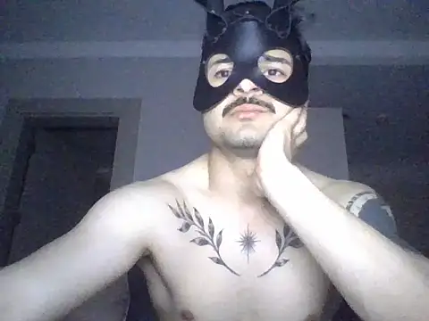 Snapshot of Hayat2Bilet chatting on 05-07-26, 05:38 Hayat2Bilet online show from 05-07-26, 05:38