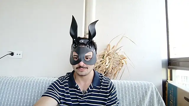 Snapshot of Hayat2Bilet chatting on 06-20-26, 10:09 Hayat2Bilet online show from 06-20-26, 10:09