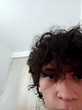 normalboy16 online show from 04-02-26, 08:48