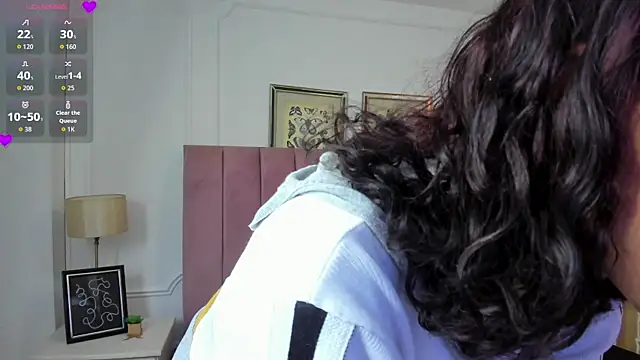 Snapshot of Alexa_fox669 chatting on 06-12-26, 01:20 Alexa fox669 online show from 06-12-26, 01:20