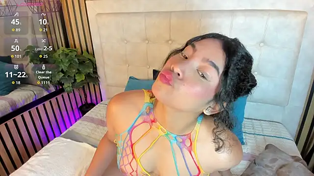 Snapshot of Anabell_03 chatting on 05-13-26, 02:51 Anabell 03 online show from 05-13-26, 02:51