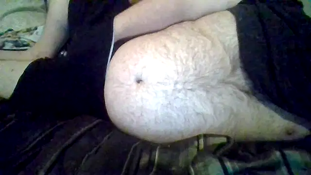 Snapshot of TBFL0204 chatting on 05-28-26, 10:22 TBFL0204 online show from 05-28-26, 10:22
