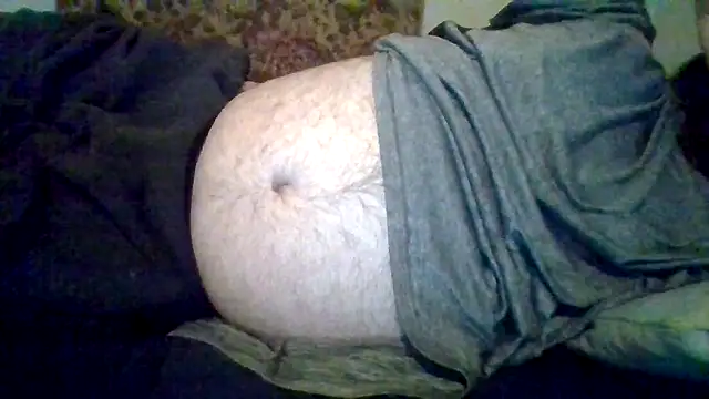 Snapshot of TBFL0204 chatting on 05-19-26, 06:09 TBFL0204 online show from 05-19-26, 06:09
