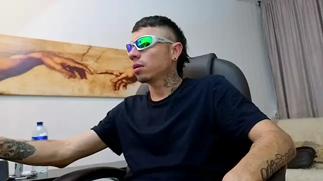 Charlie Foxie online show from 04-03-26, 08:04