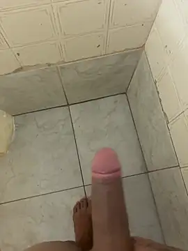 Gustavo12   online show from 04-05-26, 09:54