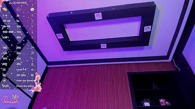 Snapshot of LexiAdamss chatting on 05-11-26, 02:45 LexiAdamss online show from 05-11-26, 02:45