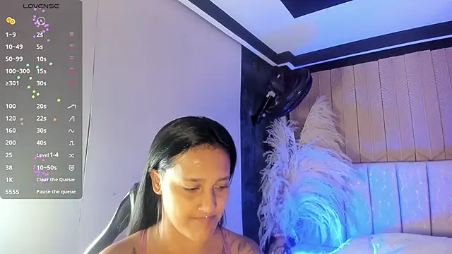 LexiAdamss online show from 06-11-26, 12:13