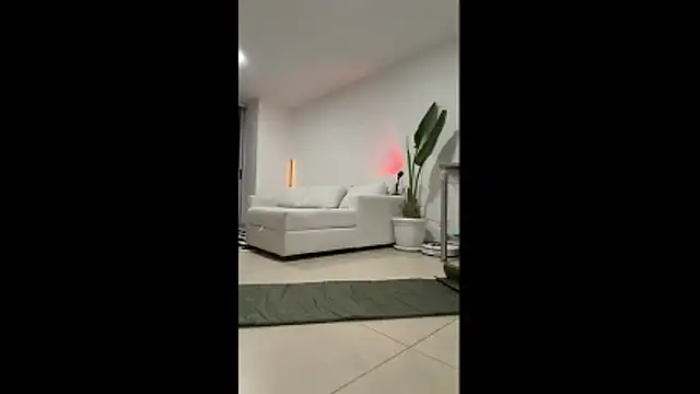 Snapshot of Massimo_Rinaldi chatting on 05-17-26, 02:00 Massimo Rinaldi online show from 05-17-26, 02:00