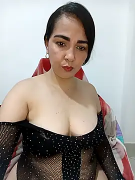 Snapshot of Emily_Divi69 chatting on 05-02-26, 10:48 Emily Divi69 online show from 05-02-26, 10:48