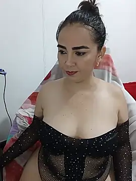 Snapshot of Emily_Divi69 chatting on 07-12-26, 02:34 Emily Divi69 online show from 07-12-26, 02:34