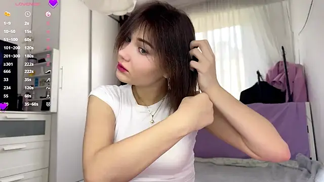 Snapshot of Cute_Capricee chatting on 05-09-26, 09:34 Cute Capricee online show from 05-09-26, 09:34