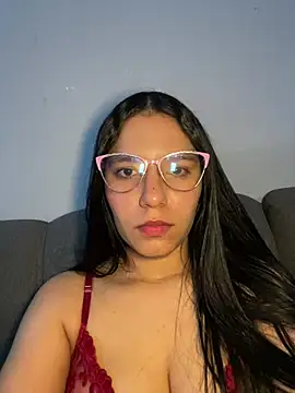 Snapshot of IsabelaRivers chatting on 04-11-26, 02:52 IsabelaRivers online show from 04-11-26, 02:52