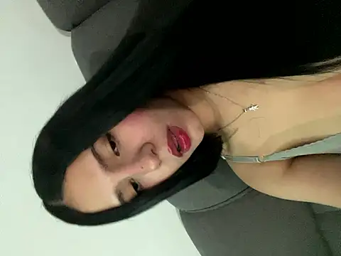 Snapshot of IsabelaRivers chatting on 05-23-26, 05:50 IsabelaRivers online show from 05-23-26, 05:50