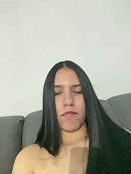 Snapshot of IsabelaRivers chatting on 06-10-26, 11:17 IsabelaRivers online show from 06-10-26, 11:17