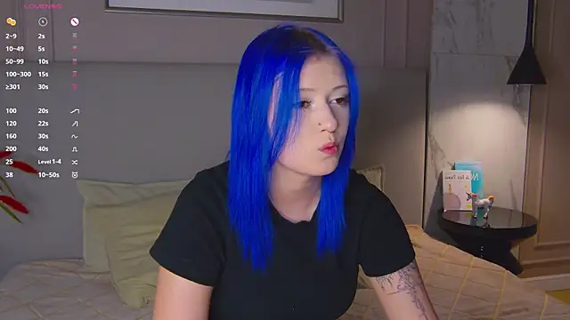 Snapshot of Mila_blum chatting on 08-01-26, 02:48 Mila blum online show from 08-01-26, 02:48