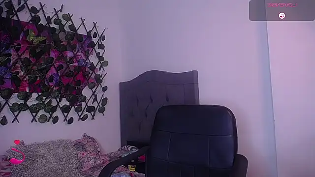 Samantha Matius online show from 04-14-26, 08:36