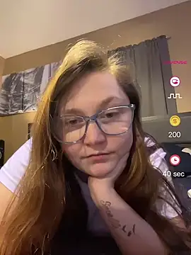 Snapshot of sum6457 chatting on 06-16-26, 01:16 sum6457 online show from 06-16-26, 01:16