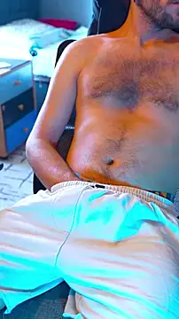 Snapshot of ataberkist chatting on 07-30-26, 03:33 ataberkist online show from 07-30-26, 03:33