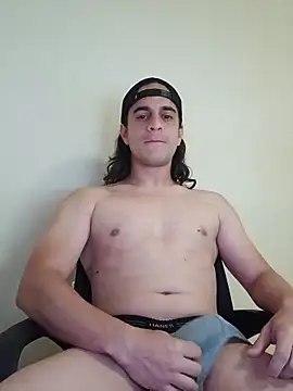Snapshot of randomzombie27 chatting on 04-17-26, 11:02 randomzombie27 online show from 04-17-26, 11:02