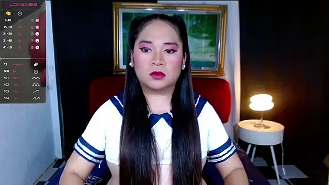 HugeCumRainSamantha online show from 04-07-26, 05:37