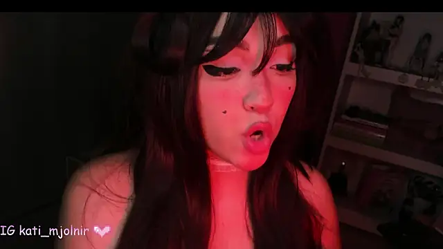 kati-01 online show from 06-06-26, 03:34