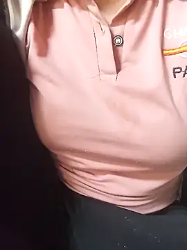 anhhuyen1 online show from 04-02-26, 06:53