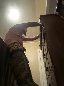 kuntryg8338 online show from 04-04-26, 03:24