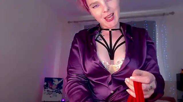 Snapshot of SeverinaMurr chatting on 06-11-26, 04:15 SeverinaMurr online show from 06-11-26, 04:15