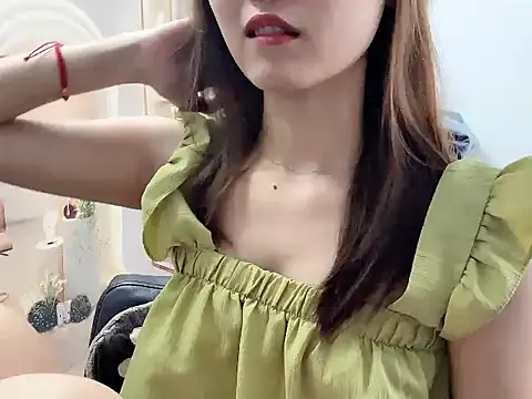 Snapshot of ___Nami___ chatting on 04-07-26, 12:56 Nami online show from 04-07-26, 12:56
