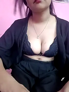 Snapshot of Ishika-hot chatting on 04-28-26, 11:25 Ishika-hot online show from 04-28-26, 11:25