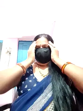 Snapshot of PINKI_024 chatting on 04-24-26, 05:42 PINKI 024 online show from 04-24-26, 05:42