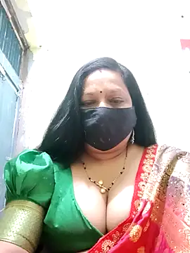 Snapshot of PINKI_024 chatting on 05-04-26, 05:22 PINKI 024 online show from 05-04-26, 05:22